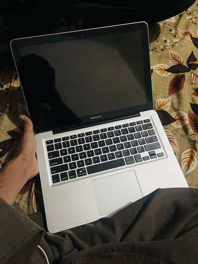 Apple MacBook Pro 13” Mid 2012 | Core i5 | 16GB RAM | 240GB SSD