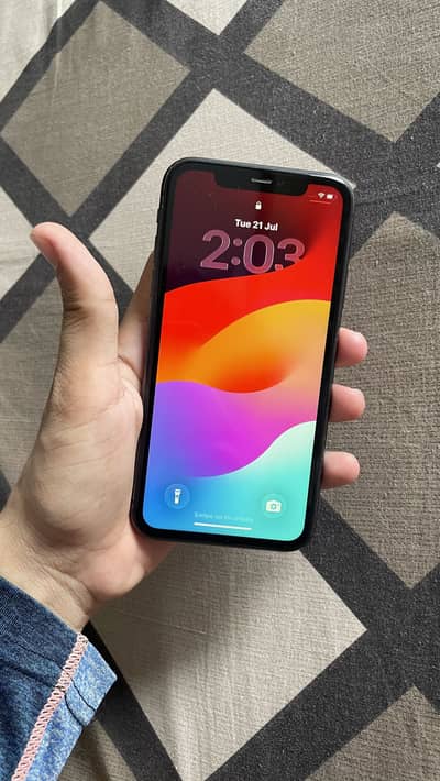 iPhone 11 factory unlock