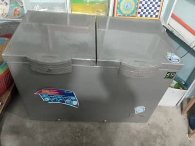 Want to sale brand new deepfreezer