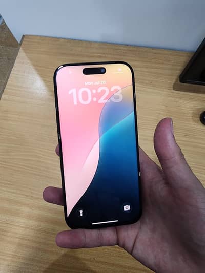 iPhone 16 Pro 256GB – Black Titanium (Non-PTA) – Excellent Condition