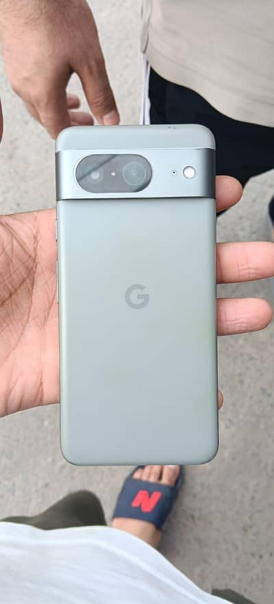 Google Pixel 8