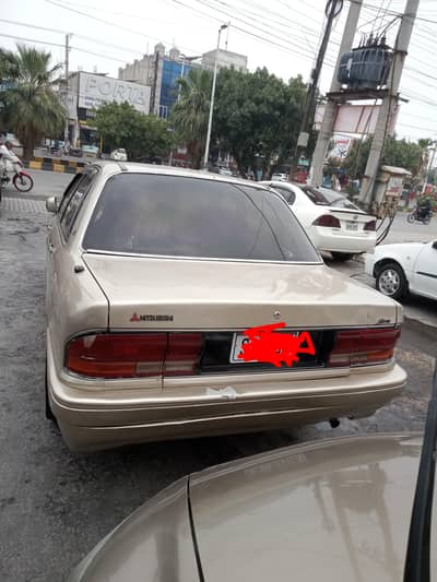 Mitsubishi Galant 1990