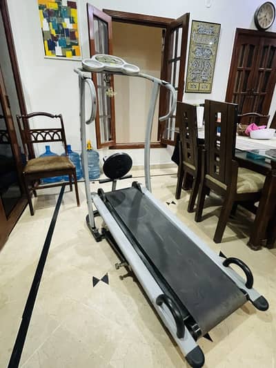 Manual treadmill