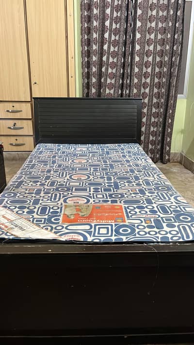 wooden single beds (3)