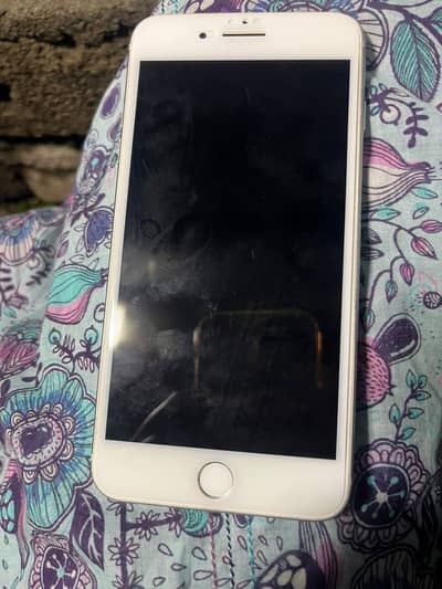 iPhone 8 Plus