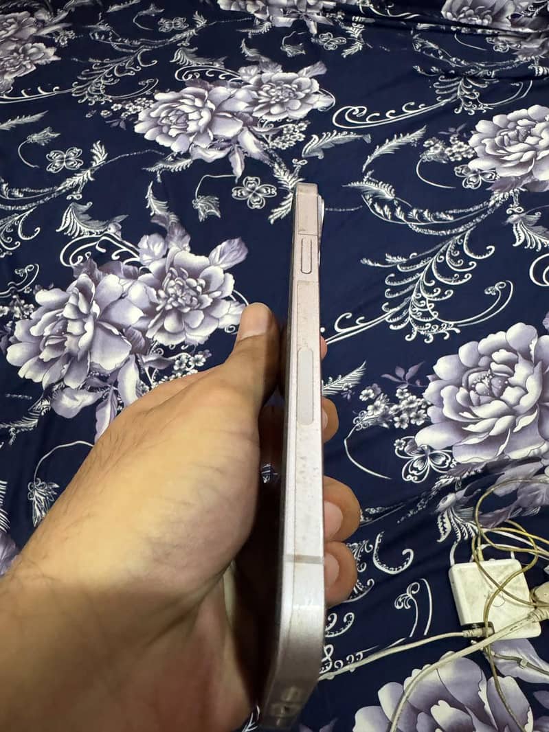 Apple iPhone 14 plus 1
