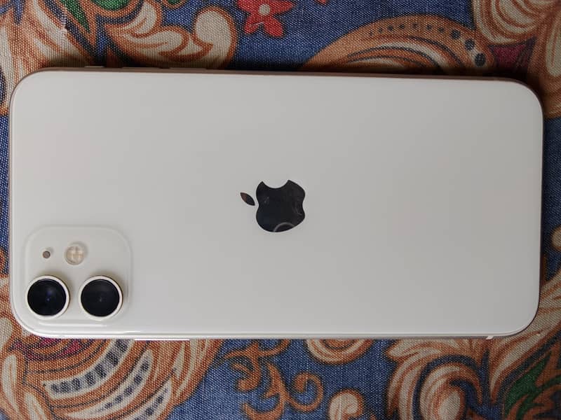 Apple iPhone 11 6