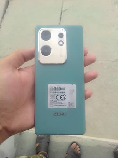 Infinix Zero 30