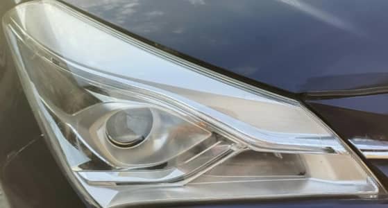 vitz Hd light 2017-18 hybrid