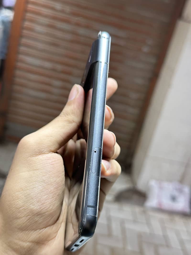 Google pixel 8 2