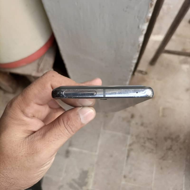 Google Pixel 8 Pro 0