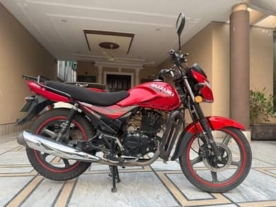 Suzuki GR 150 2022