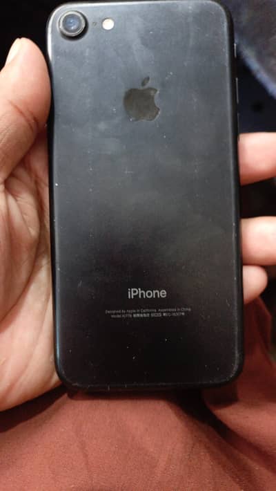 Apple iPhone 7