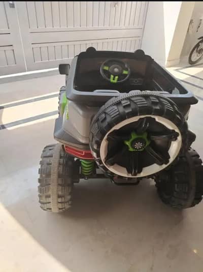 Electric jeep