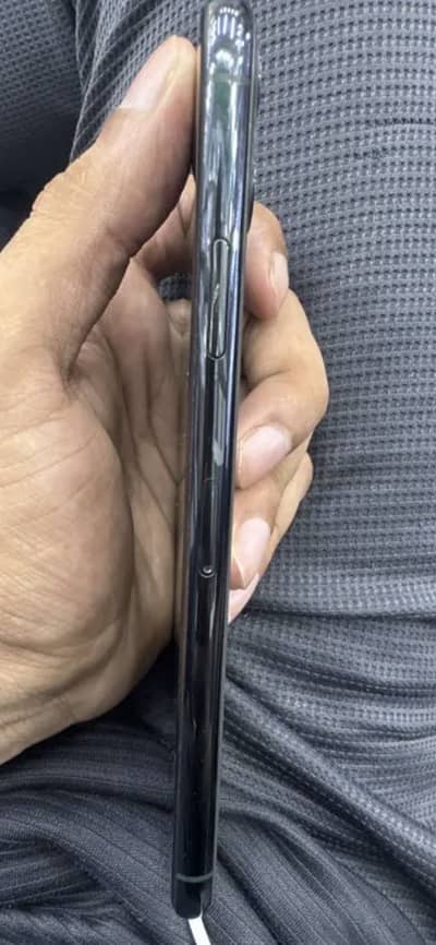 iPhone 11 pro max 256gb offiicial PTA