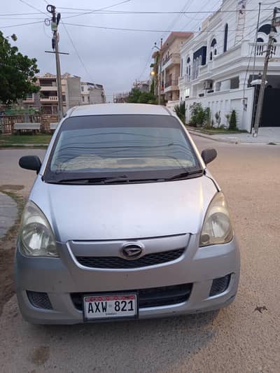 Daihatsu Mira 2012
