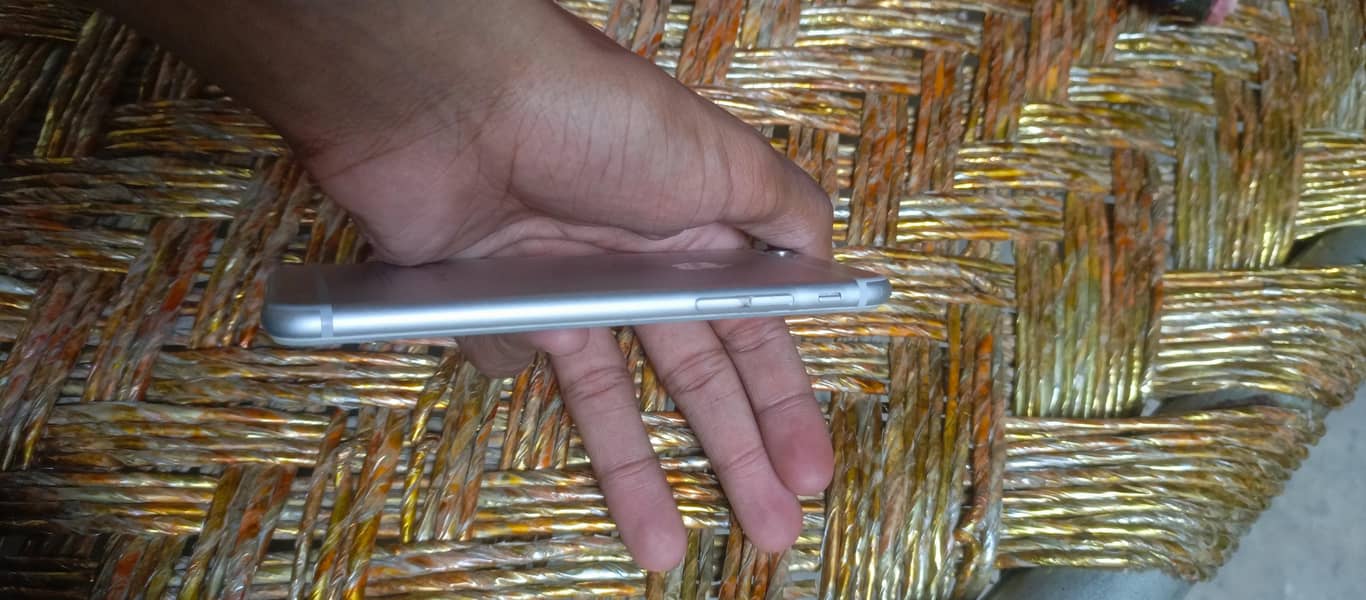 iphone 6s 4