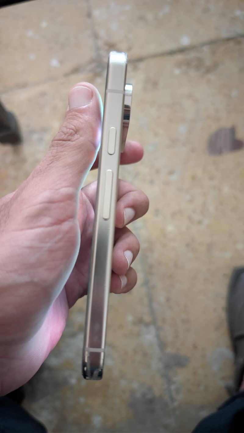 Google Pixel 9 Pro 2