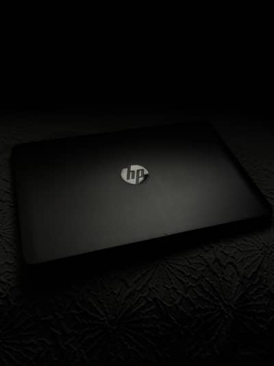 HP EliteBook Core i5 5th Gen, 8GB RAM, Touchscreen.