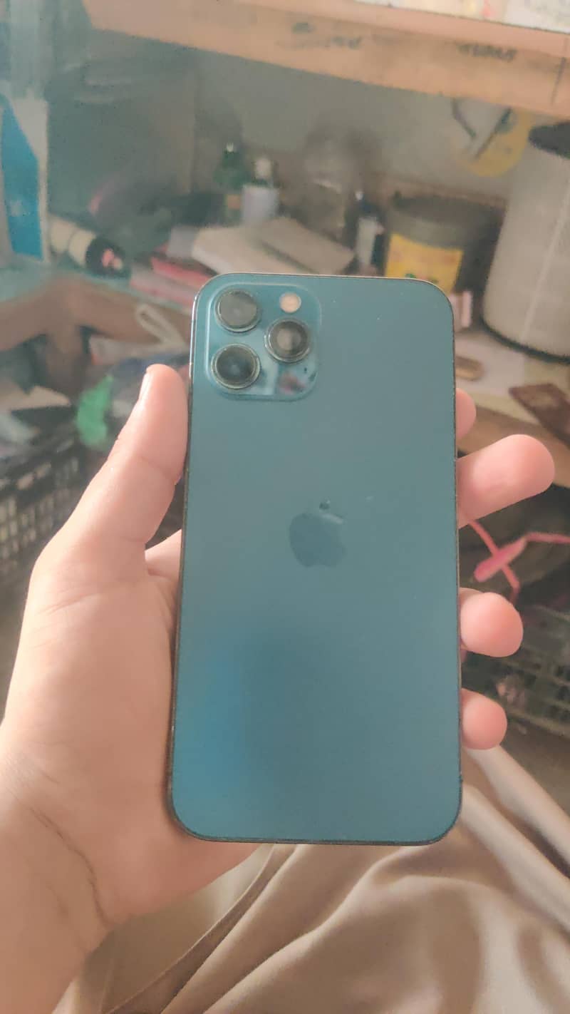 iphone 12 Pro Max 2