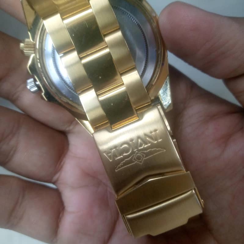 Invicta 0