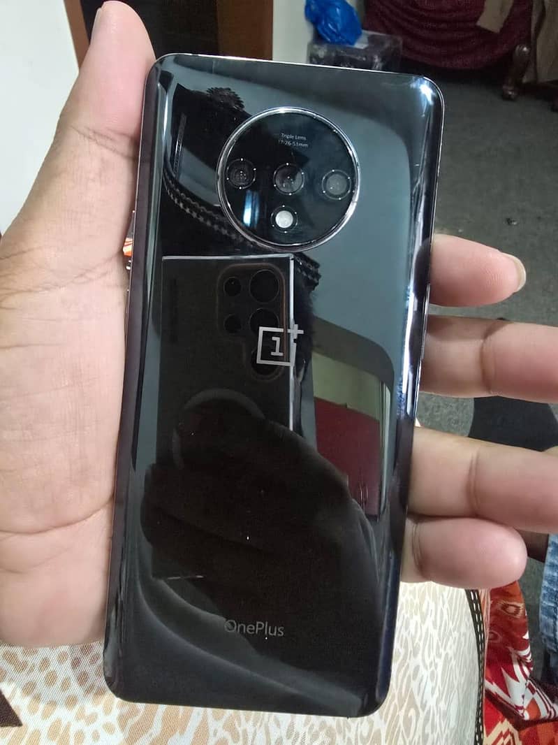 One Plus 7T 6