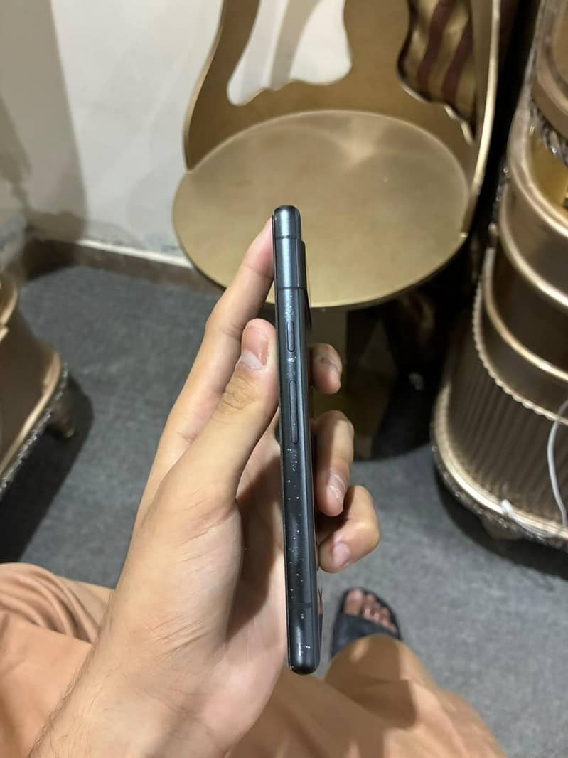 Google Pixel 7a 3