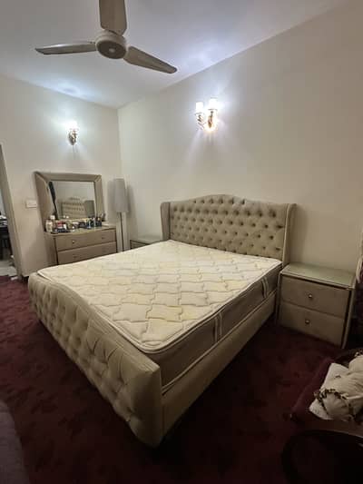 Master Bed Set with Side Tables and Dresser (Mattress Included)