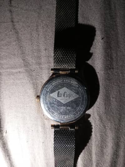 lee cooper