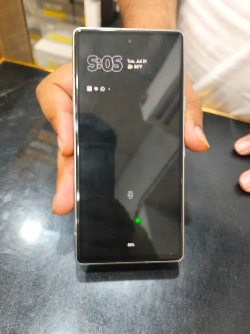 Google Pixel 7a 1