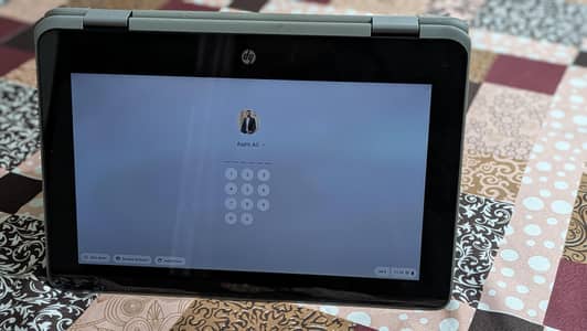 HP Book.  Android+OS and Touch screen