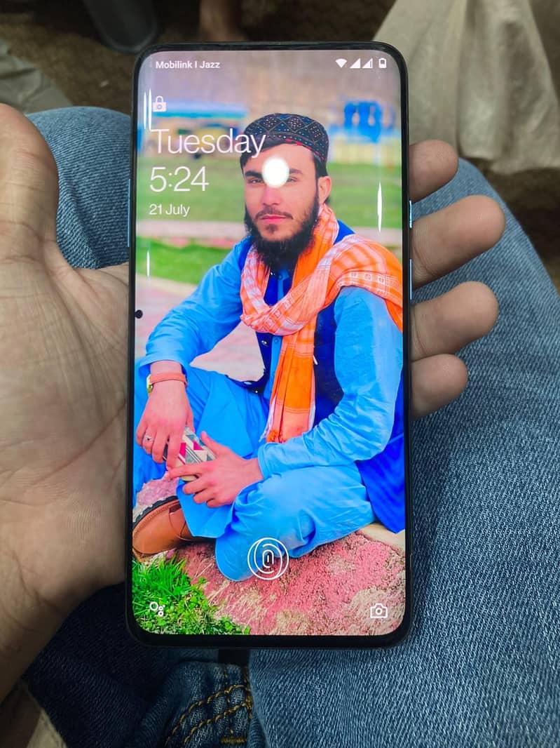 One Plus 7T Pro 4