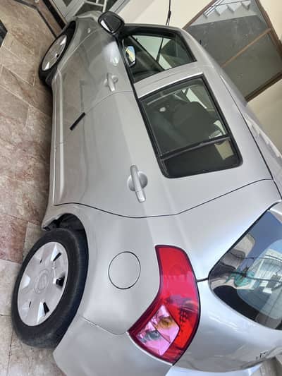 Suzuki Swift 2012