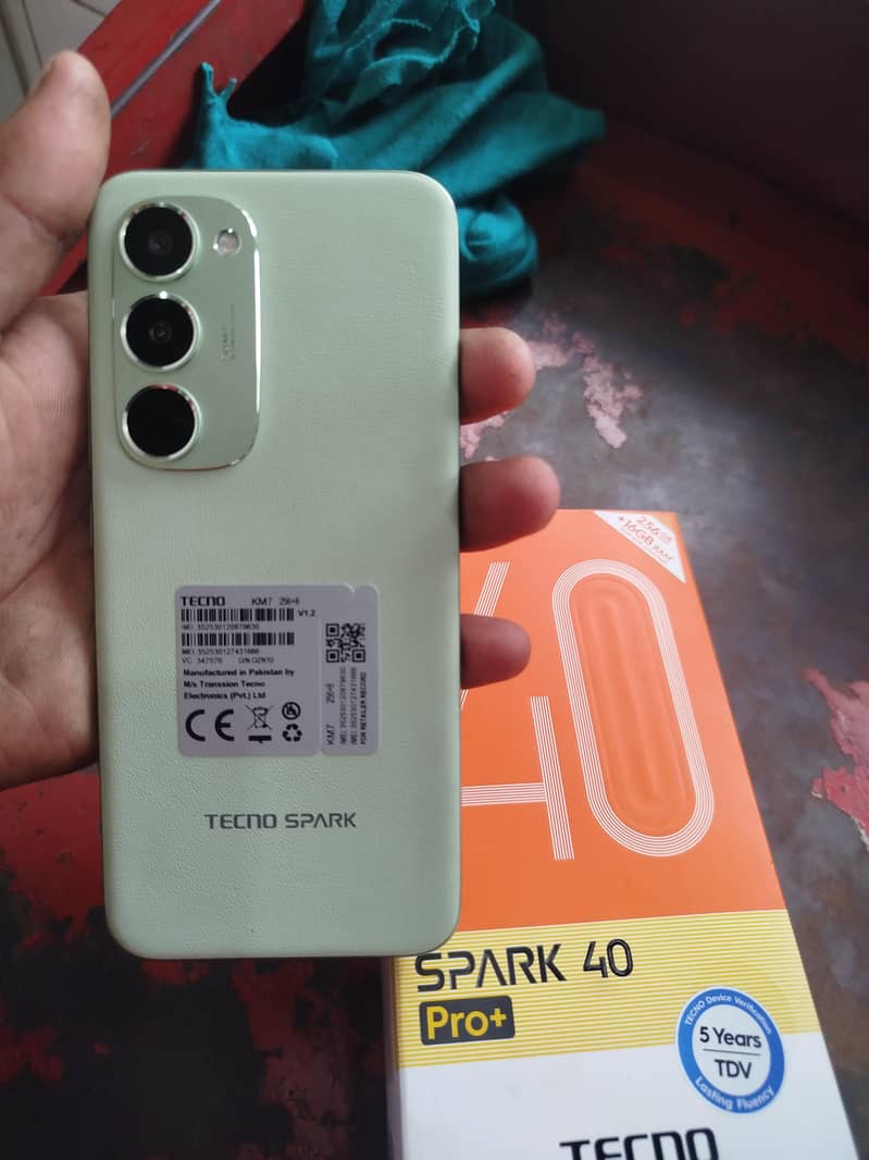 techno spark 40 Pro plus 5