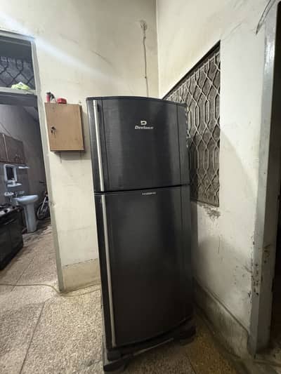 Dawlance h zone refrigerator (medium size)