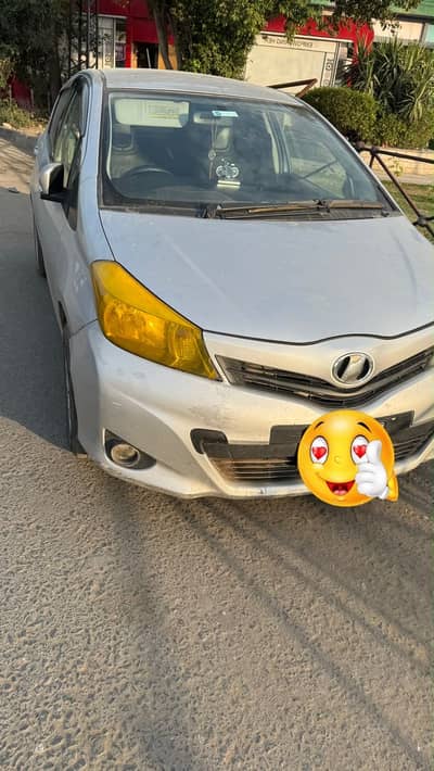 Toyota Vitz 2011