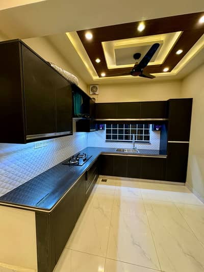 One Bed Apperment Full Furnished For Rant AA Block Bahria Town Lahore