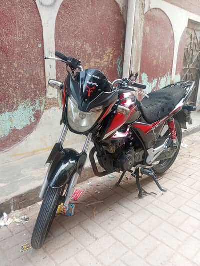 Honda cb 150f 2018