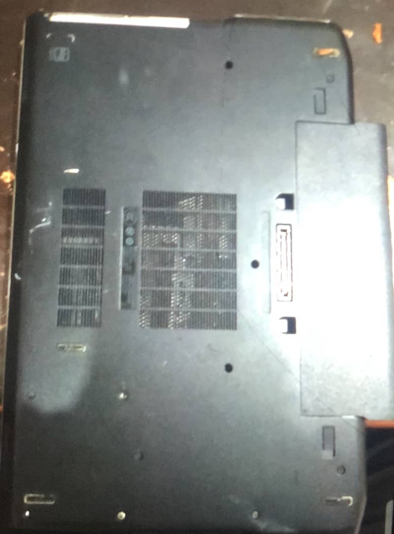 Laptop 0