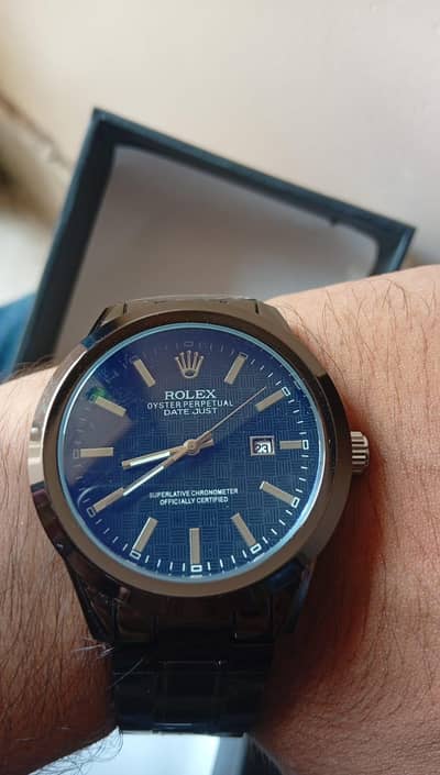 Title: "Premium All-Black Elegant Men's Watch - Brand New"
