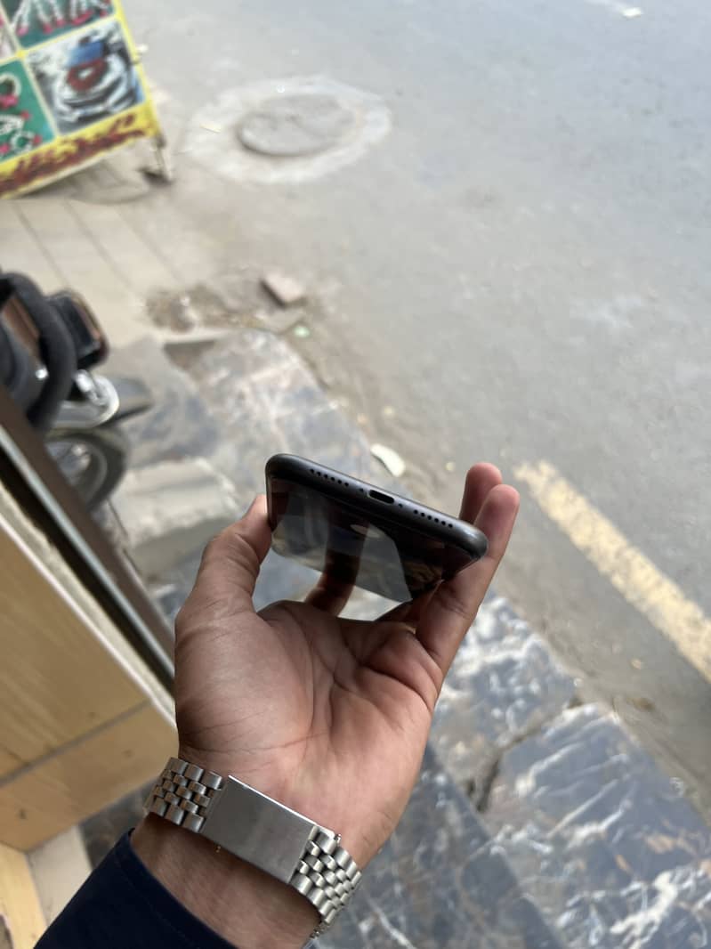 Iphone 11 3