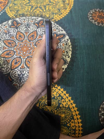 Apple iPhone 15 plus