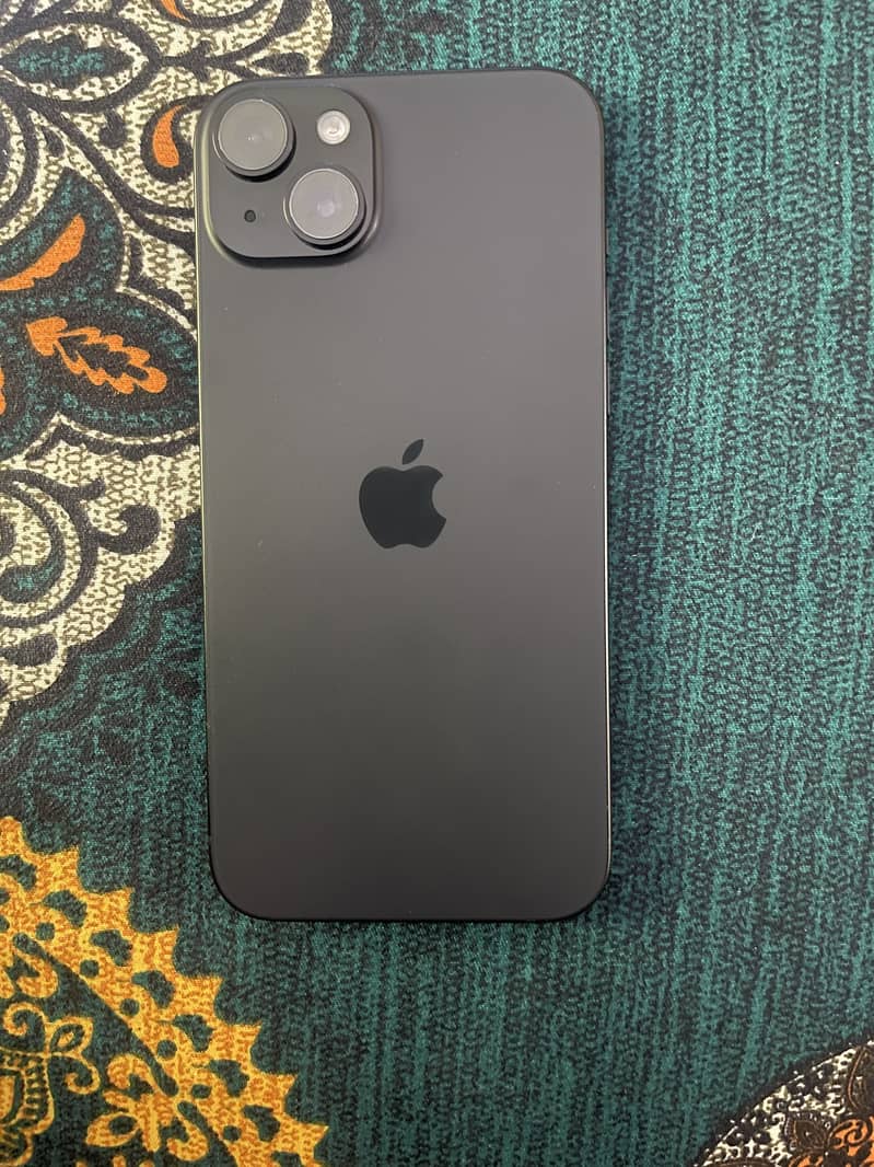 Apple iPhone 15 plus 1