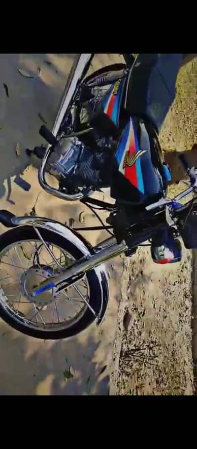 Honda 125cg complete file 2006 model Lahore number
