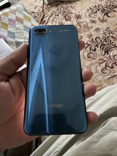 Honor 10 6 gb ram 128 gb rom