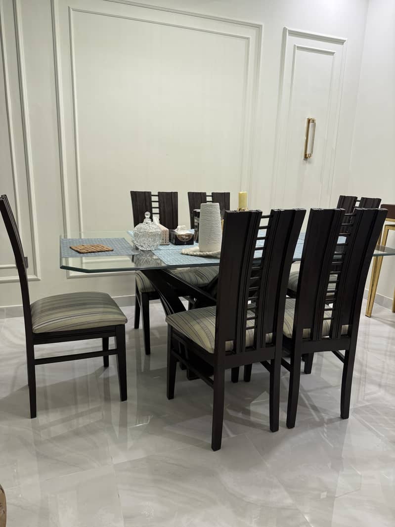 Six seater Dining table 2
