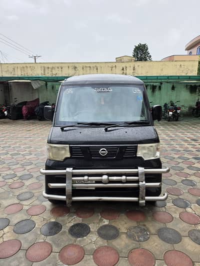 Nissan Clipper 2012