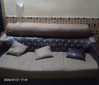 5 seater sofa Set condition best