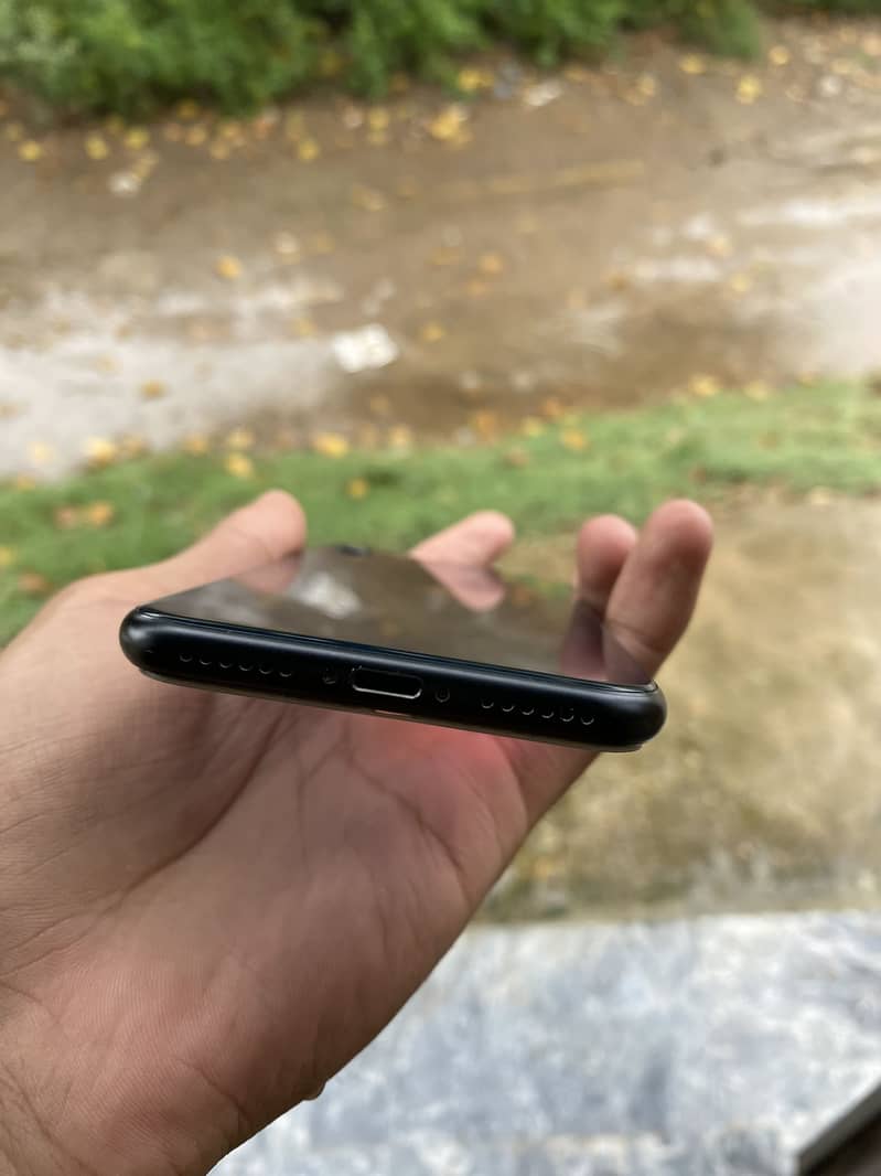 iphone SE 3rd waterpack 4