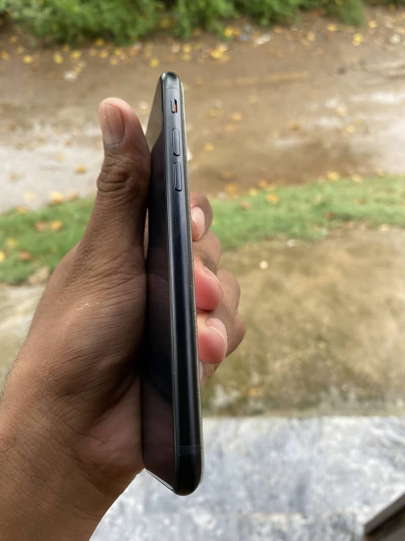 iphone SE 3rd waterpack 5